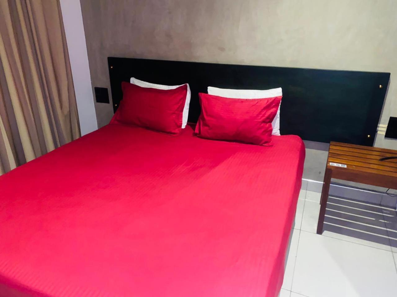 Summerside Residence Negombo Ruang foto